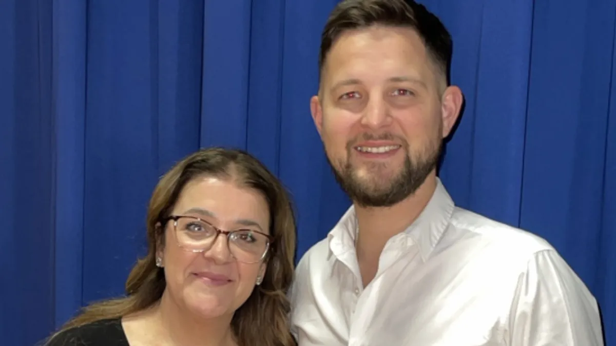 Učešće u programu imala je i velika grupa Bisera, a oni su se predstavili igrom 'Sarajka djevojka'