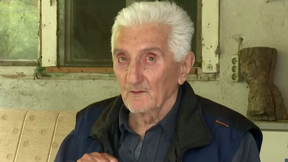 Uh, moram uzdahnut, nikad je zaboraviti ne mogu, nikad. Najljepša mi je bila, da mi je Bogdu živa