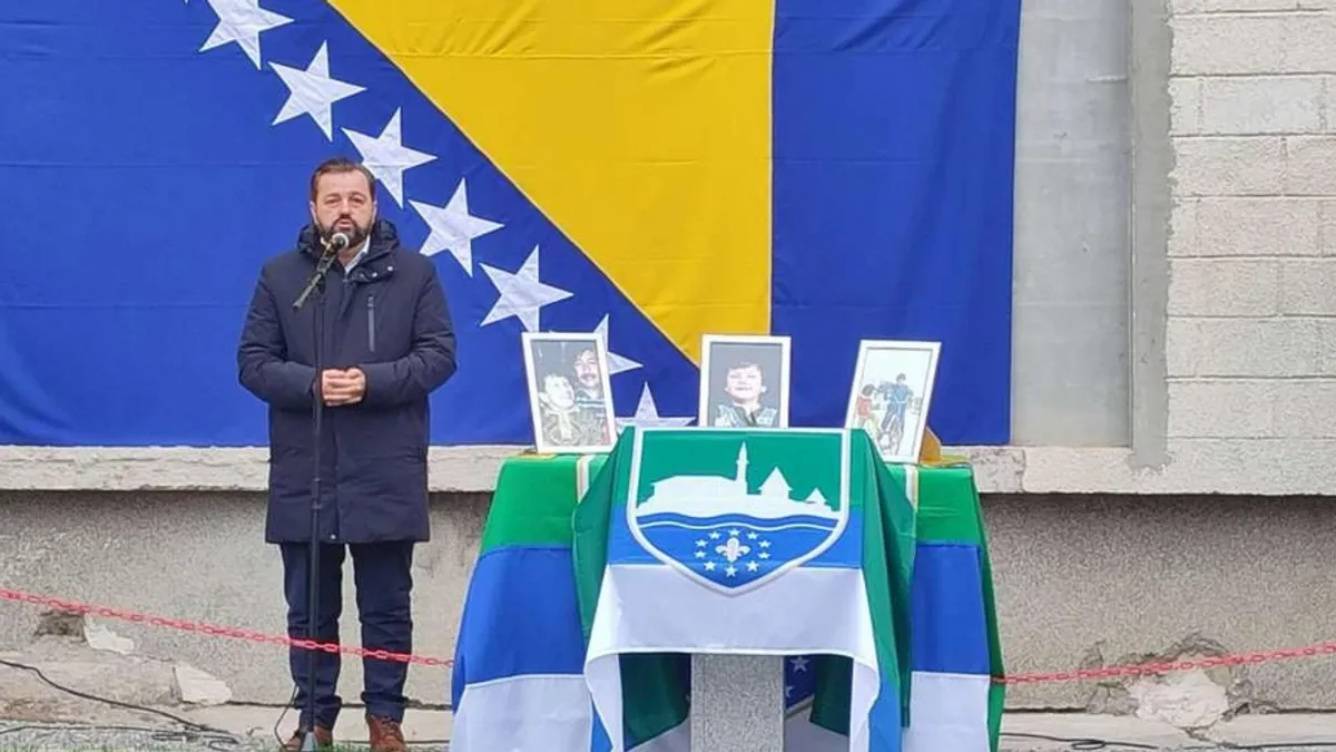 Avion koji se 1994. godine srušio na zgradu izazvao je snažnu eksploziju, nakon koje je 10 stanova potpuno izgorjelo i bilo uništeno