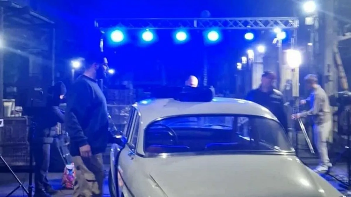 Izo je već više od deceniju jedan od traženijih bh. autora i potpisuje mnoge pjesme naših pjevača