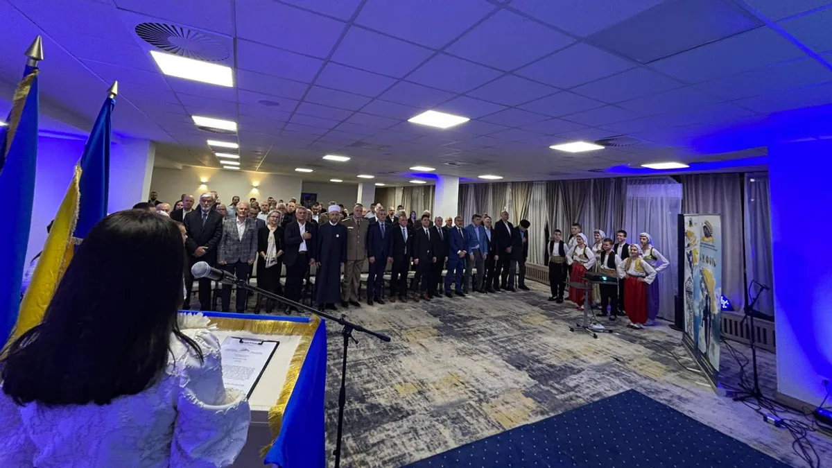 Elvir Švrakić, generalni direktor Hayat televizije koja je dobila zahvalnicu, poručio je kako je Udruženje generala BiH od velikog značaja za kulturu sjećanja i mlade generacije 