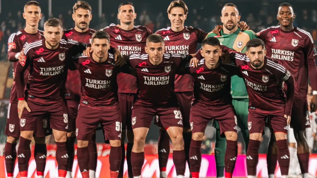 Imam sjajne momke i vjerujem da ćemo naći način kako igrati kada dođemo i vidimo teren, kazao je Cvitanović