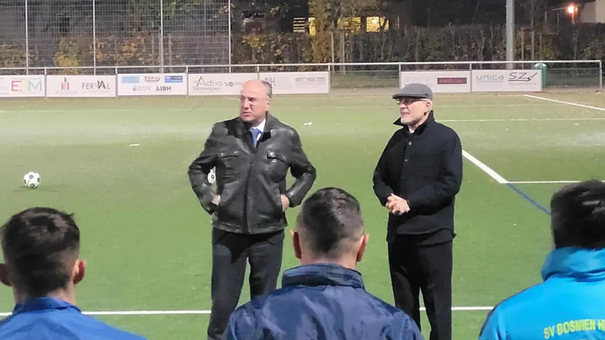 SV BKC Bosna i Hercegovina, koji je već tri decenije jedan od najuspješnijih fudbalskih klubova bosanskohercegovačke dijaspore, zapažen je i podržan od zvaničnika Grada Frankfurta.