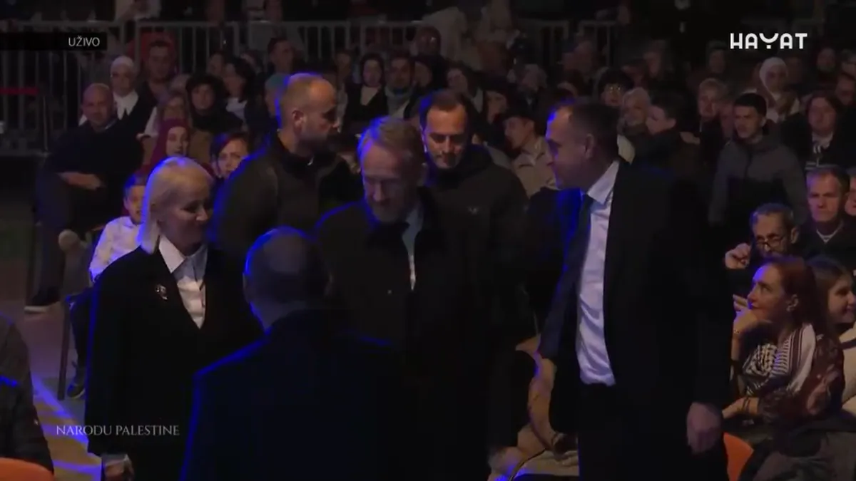 Genocid u Gazi je podijelio svijet na dvije sorte. Na one koji su uz silnike. Koji ih pravdaju, i na one koji su uz žrtve. Bosanci su bili na pravoj strani - rekao je Izetbegović.