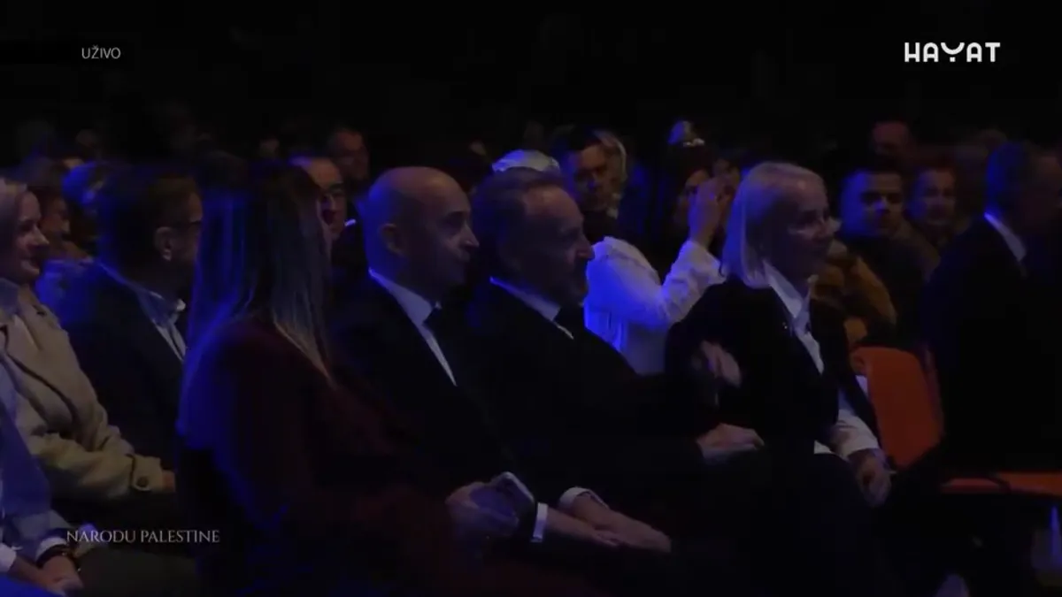 Genocid u Gazi je podijelio svijet na dvije sorte. Na one koji su uz silnike. Koji ih pravdaju, i na one koji su uz žrtve. Bosanci su bili na pravoj strani - rekao je Izetbegović.