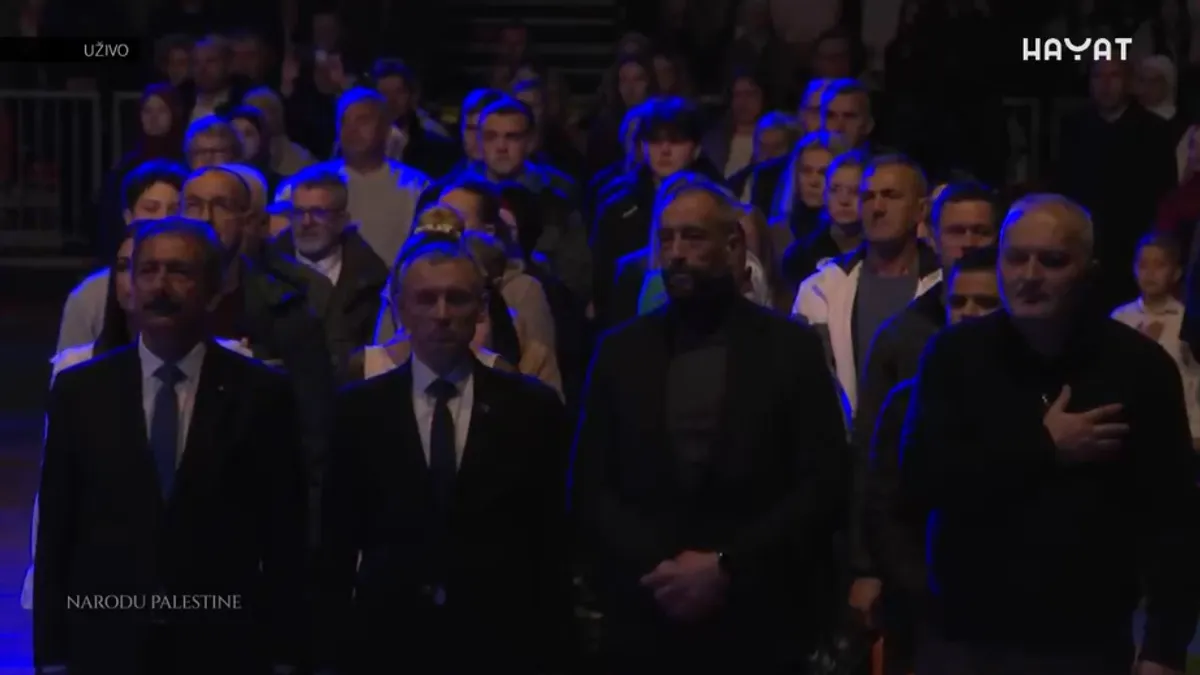 Genocid u Gazi je podijelio svijet na dvije sorte. Na one koji su uz silnike. Koji ih pravdaju, i na one koji su uz žrtve. Bosanci su bili na pravoj strani - rekao je Izetbegović.