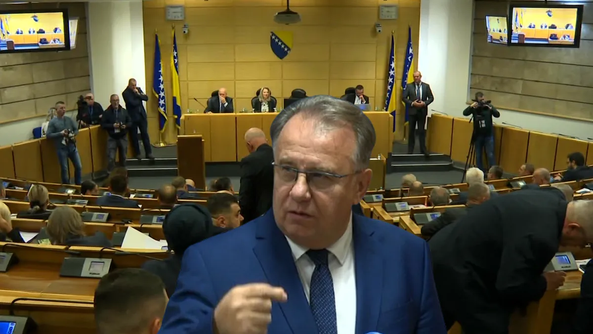 Nova informacija je ta da je Nermin Nikšić, pokušao utjecati na čelnike Tužilaštva Federacije BiH, odnosno POSKOK-a kako bi došlo do zabrane održavanja posebne sjednice 