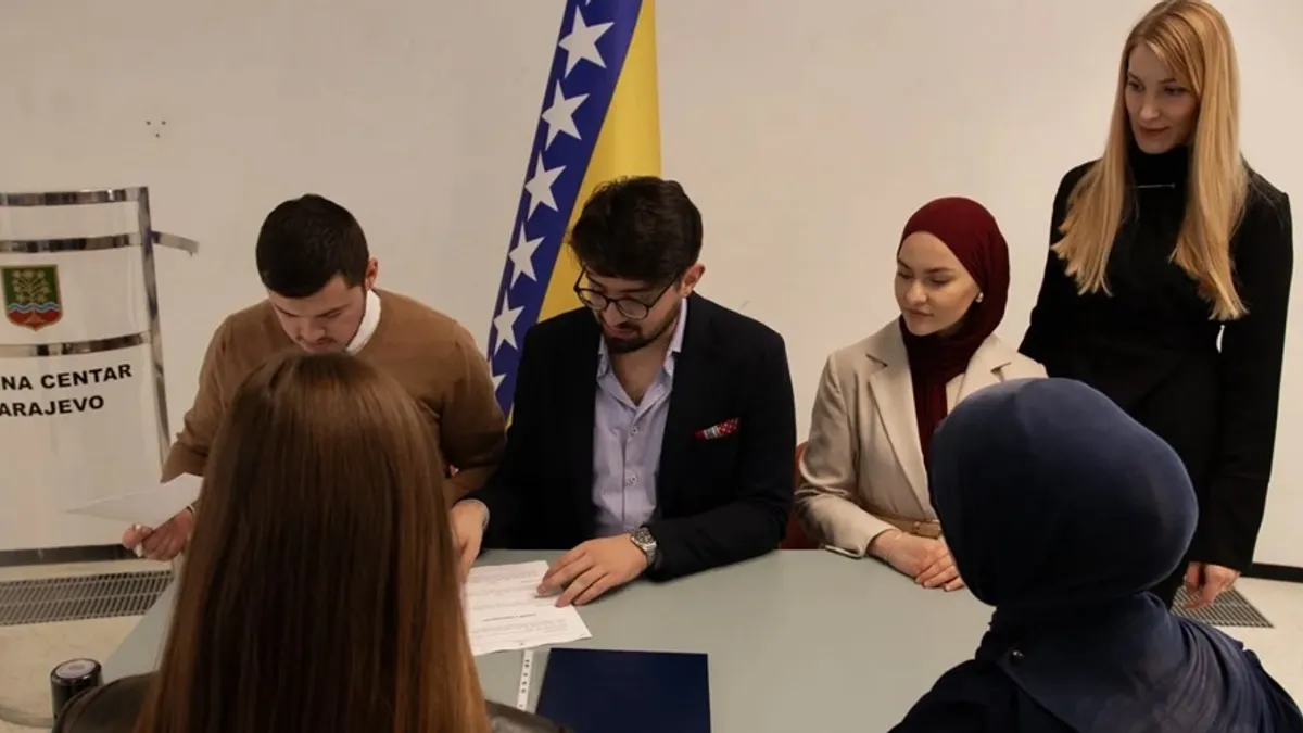 Proglašene dobitnice stipendija 'Dr. Azra Spahić i Dr. Alma Suljić': Nastavimo put dobročinstva