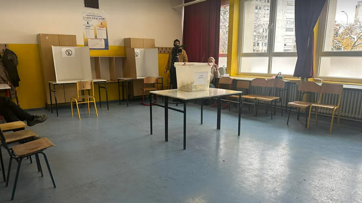 Prema informacijama dostavljenim od Općinske izborne komisije Kneževo biračko mjesto 068B005 Korićani nije otvoreno, saopćeno je iz CIK-a