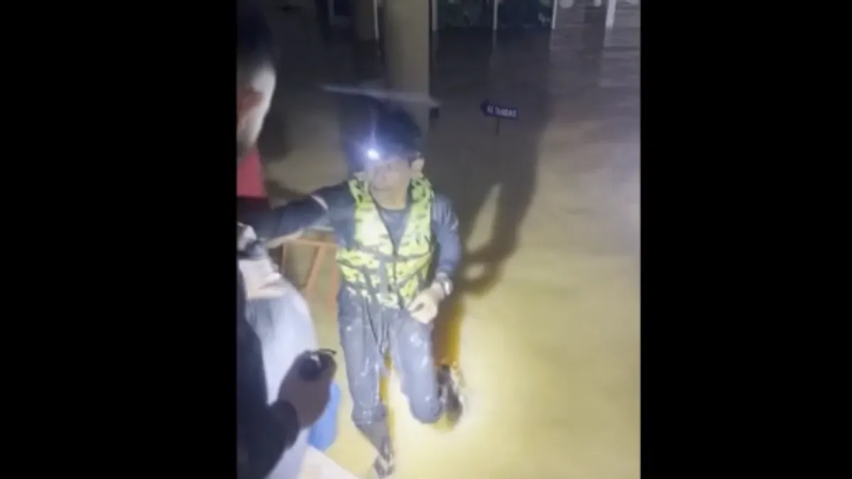 Više od 11 hiljada ljudi u sedam malezijskih saveznih država pogođeno je poplavama uzrokovanima obilnim kišama, objavila je nacionalna agencija za elementarne nepogode.