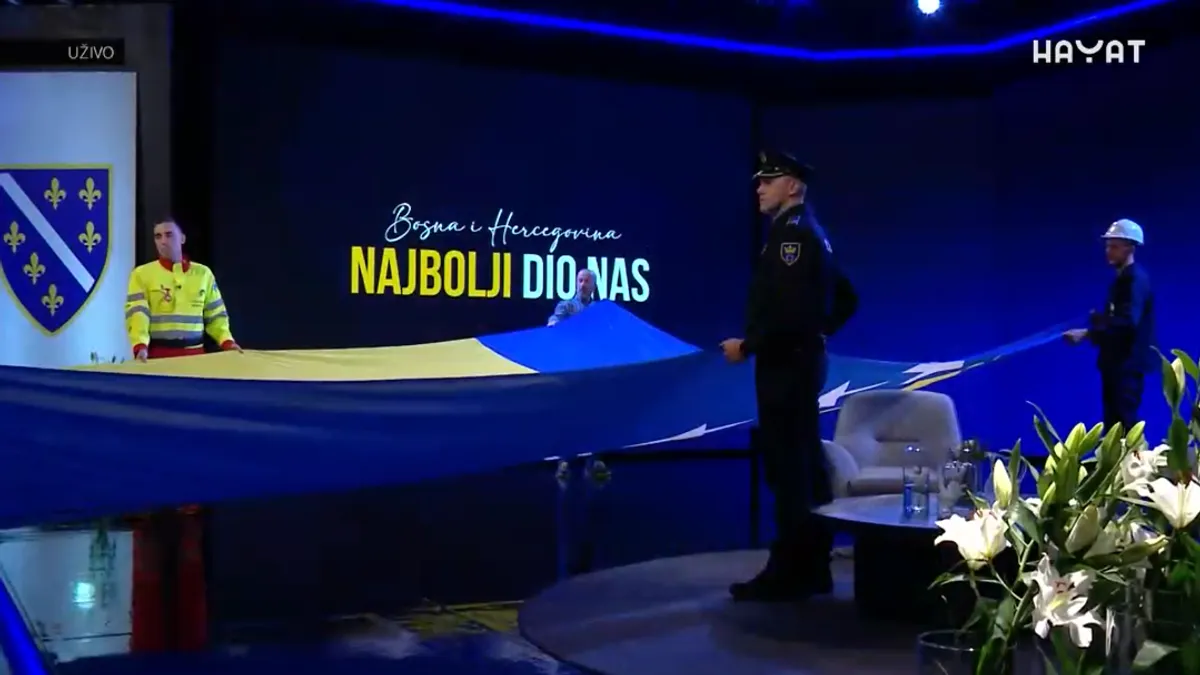 Od ranih jutarnjih sati, bit ćemo zajedno sa gostima u studiju koji će nas podsjetiti na našu prošlost, te nas inspirirati da s ponosom gledamo u budućnost