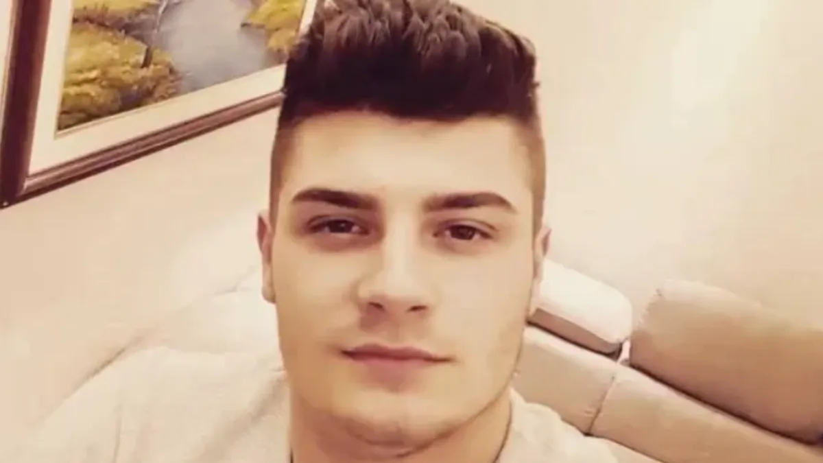 Velika tuga zavila je Srebrenik nakon vijesti da je preminuo 28-godišnji Kenan Djedović iz Brda–Grabovaca.