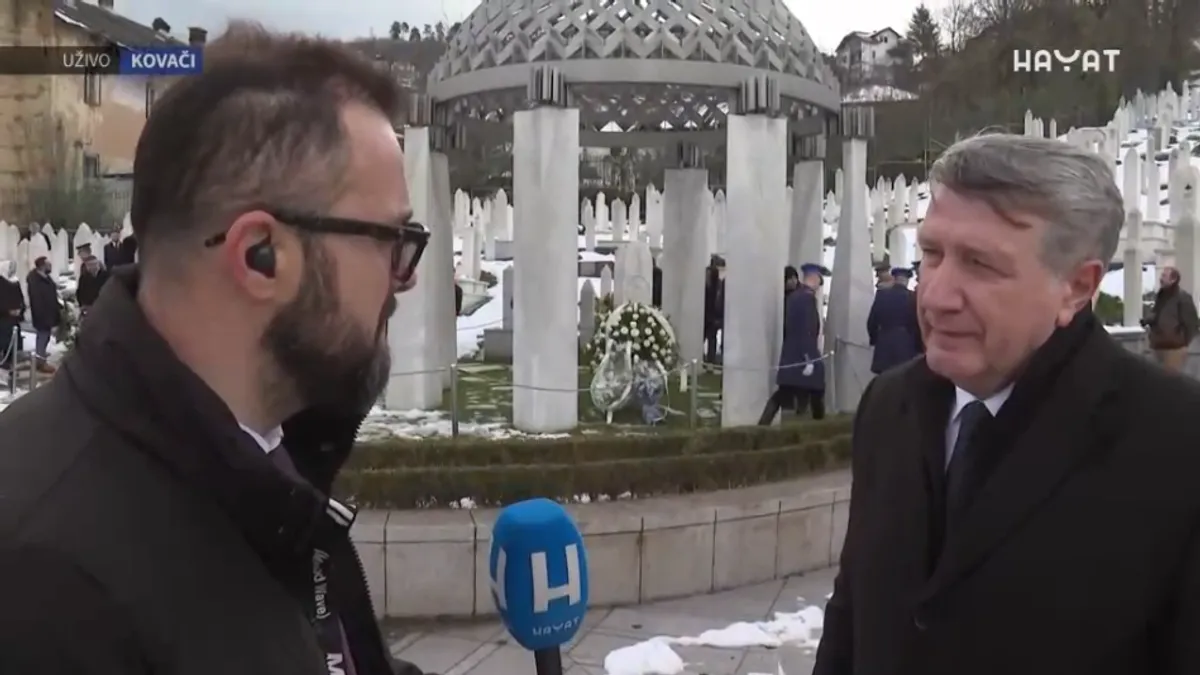 Već godinama znamo da je težište borbe za BiH  preneseno u parlamentarne klupe