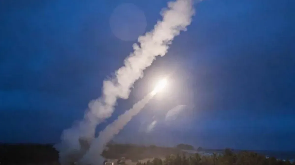 Udaljenost između Stockholma i Moskve iznosi oko 1.000 kilometara, što dodatno naglašava značaj sistema koji bi premašivao taj domet