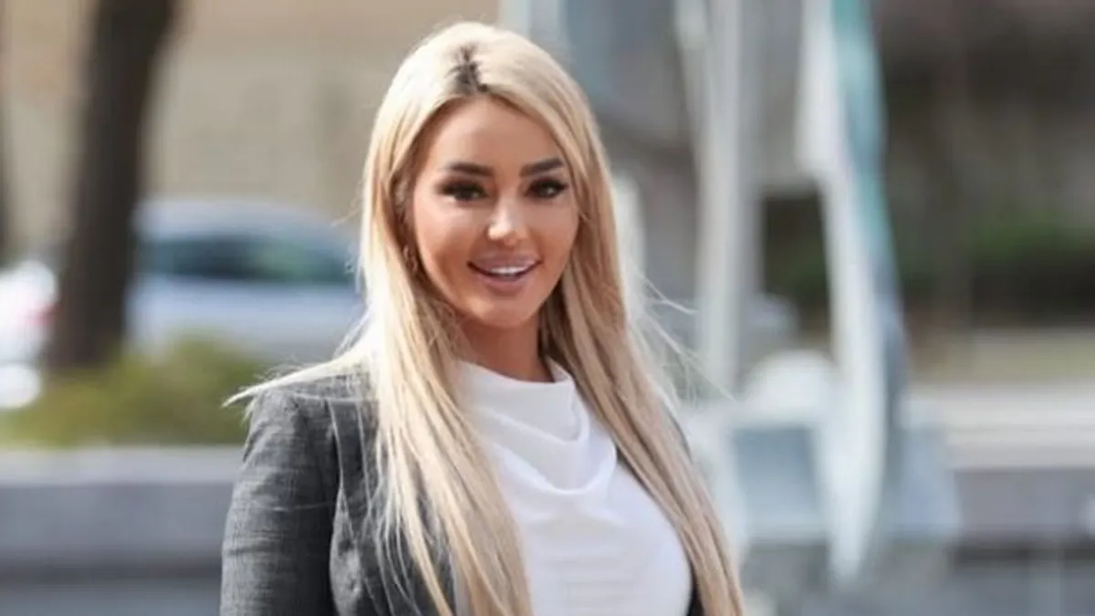 Naglasila je da nije osoba koja će se "valjati u blatu" niti polemisati sa onima koji komunikaciju zasnivaju na uvredama i neistinama 