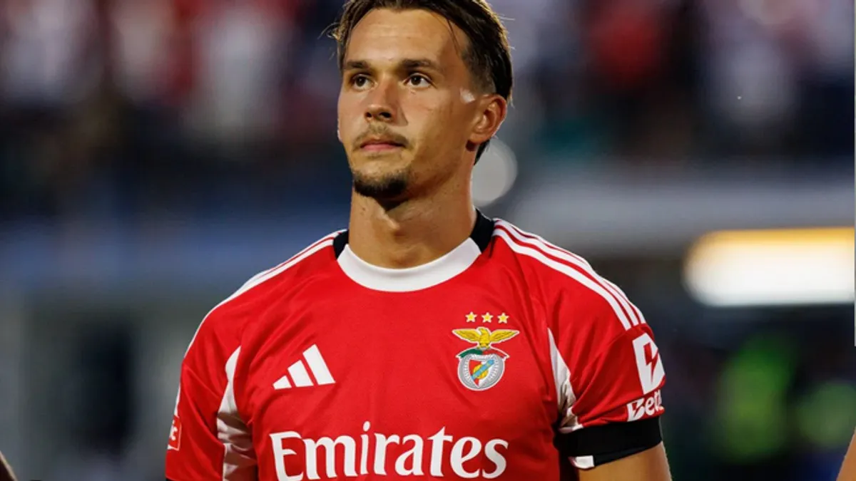 Amar Dedić suočio se s porodičnim smrtnim slučajem uoči utakmice Benfice protiv Ajaxa.