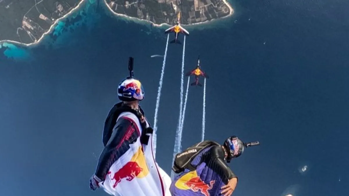 Projekt je zahtijevao razvoj potpuno novih zračnih protokola, jer kombinacija dronova, pirotehnike i padobranskih formacija do sada jednostavno nije postojala