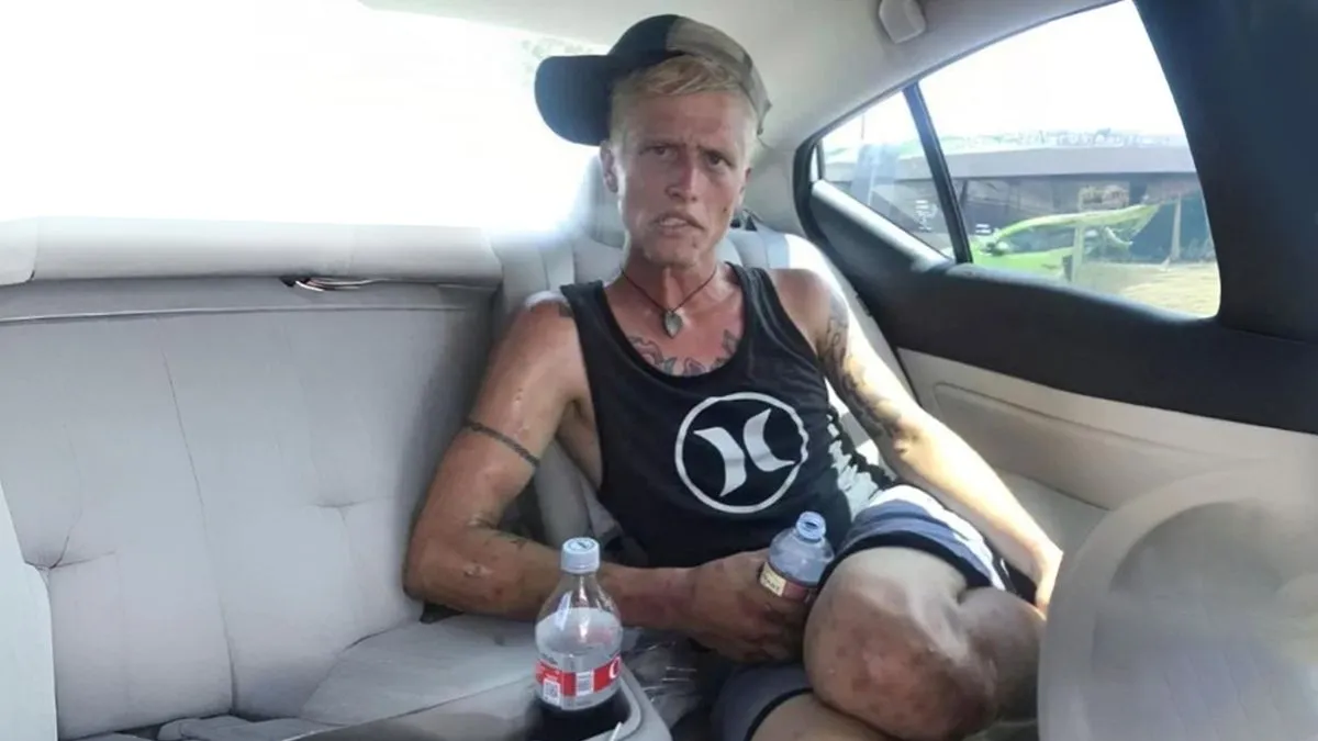 Očajna majka objavila je na prošle godine na Fejsbuku fotografije svog sina prije nego što se odao poroku i slike koje su nastale samo sedam mjeseci kasnije.