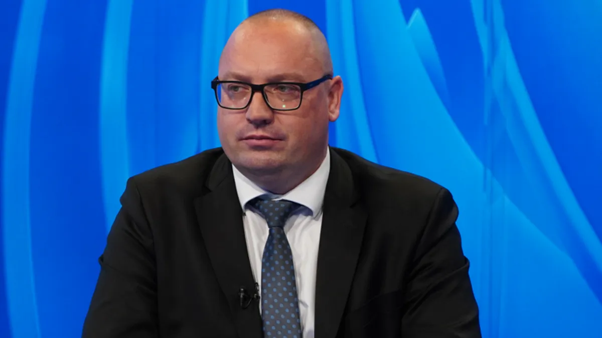 U današnjem izdanju emisije ''Dobar dan, BiH'' razgovarali smo i s ministrom za boračka pitanja Zeničko-dobojskog kantona Adnanom Sirovicom o veoma uspješnoj godini koja se bliži k