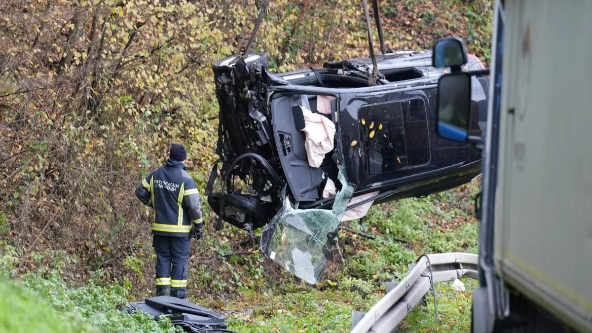 Prvi rezultati istrage pokazali da je Audi smrti ispravio krivinu i završio u kanalu i da su Ana Radović i njen prijatelj odmah poginuli