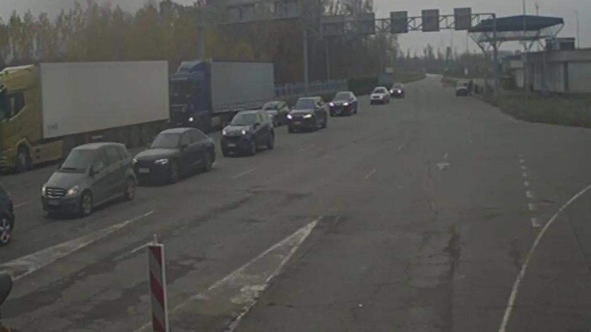 Podsjećamo da je od 1. novembra u cijeloj BiH obavezna zimska oprema. 