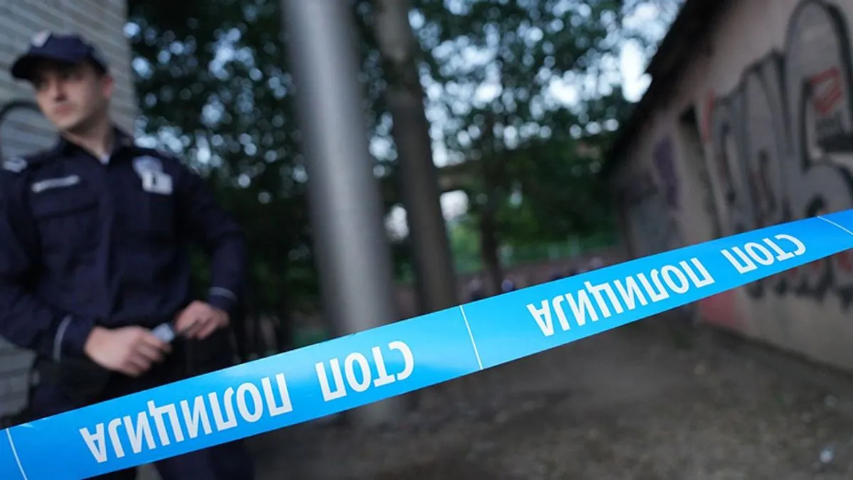 Radovi su odmah zaustavljeni, a na lice mjesta izašle su policijske ekipe i predstavnici Višeg javnog tužilaštva