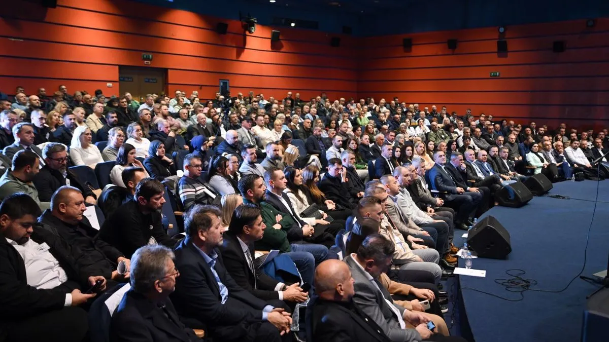 Efendić poručio: Nema vremena za nerad, vrijeme je da preuzmemo odgovornost