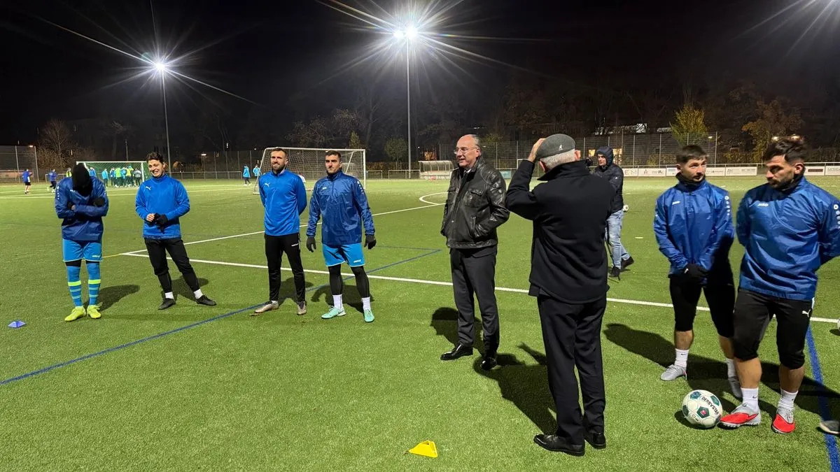 SV BKC Bosna i Hercegovina, koji je već tri decenije jedan od najuspješnijih fudbalskih klubova bosanskohercegovačke dijaspore, zapažen je i podržan od zvaničnika Grada Frankfurta.