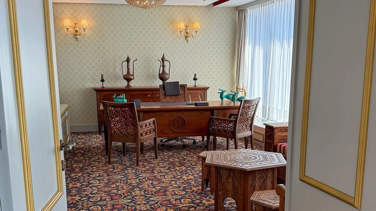 Swissotel Sarajevo predstavlja spoj moderne udobnosti i tradicionalne bosanske gostoljubivosti.