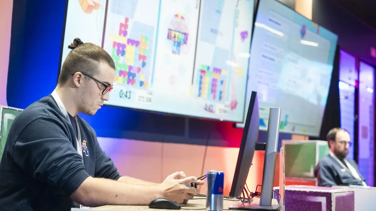 Harun će predstavljati BiH na svjetskom Red Bull Tetris finalu u Dubaiju u decembru. 