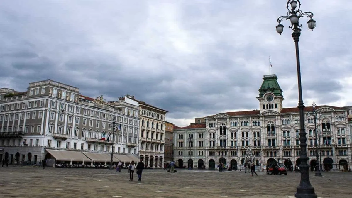 Zločin je otkriven nakon što je otac dječaka, koji ne živi u regiji Furlanija–Julijska krajina, postao zabrinut jer nije mogao stupiti u kontakt s bivšom suprugom.