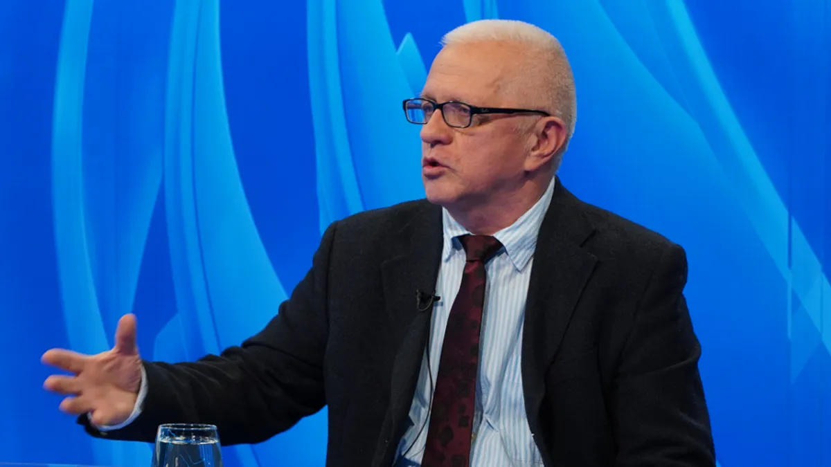 Današnji dan u političkom smislu obilježili su protesti uposlenika BHRT-a i njihov protest pred Parlamentom BiH