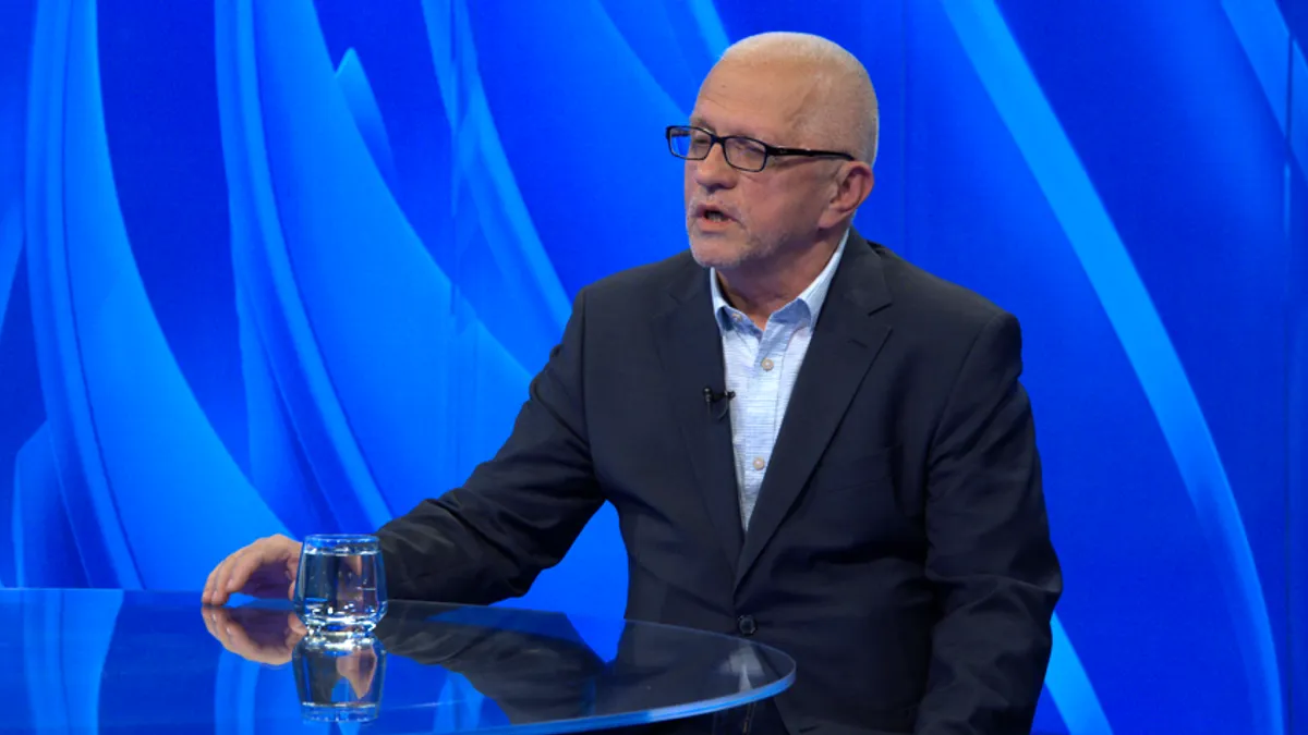 Današnji dan u političkom smislu obilježili su protesti uposlenika BHRT-a i njihov protest pred Parlamentom BiH