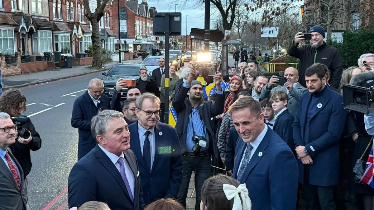 Komšić u Birminghamu: Da nije bilo 25. novembra, ne bi bilo ni 1. marta i nezavisnosti BiH