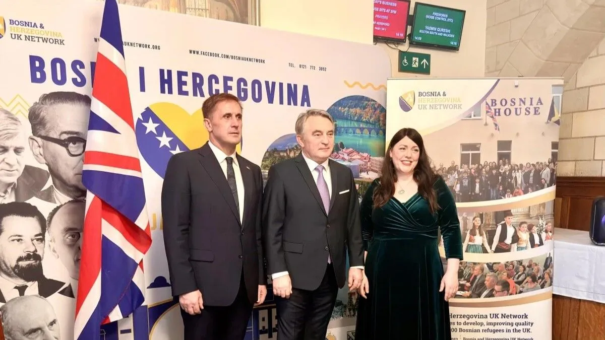 Kada govorimo kritički o Dejtonskom mirovnom sporazumu i rješenjima koja on sadrži, nikada ne smijemo zaboraviti činjenicu da je zaključenje mira imalo uticaj na živote ljudi 