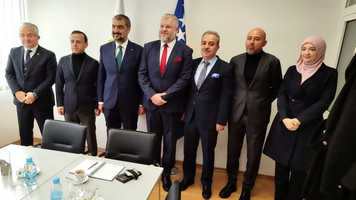 Načelnik Hasanović je u razgovoru naglasio nekoliko ključnih projekata na kojima Općina trenutno radi, a gdje bi pomoć partnera bila od velikog značaja.