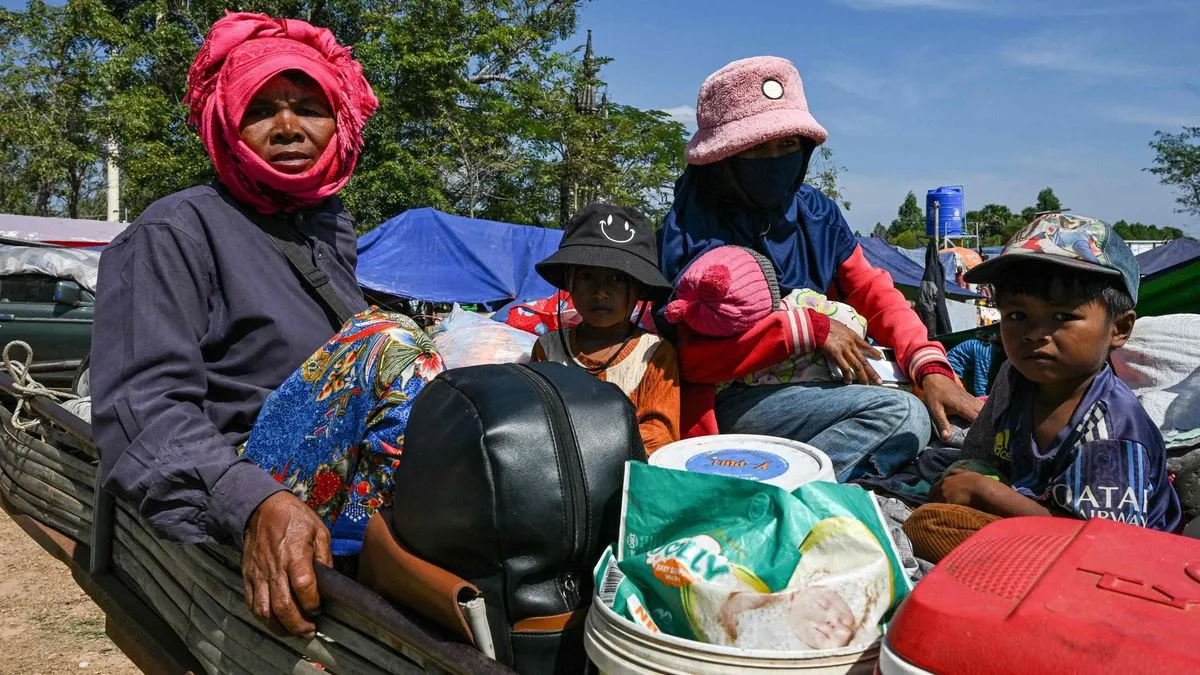 Pola miliona ljudi u bijegu: Kambodža i Tajland klize ka otvorenom ratu