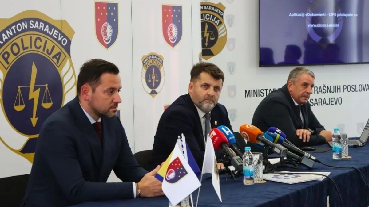 Današnji događaj najavio je kao veoma važan za sve građane Kantona Sarajevo, ali i kao još jedan korak prema digitalizaciji procesa i modernizaciji javne uprave