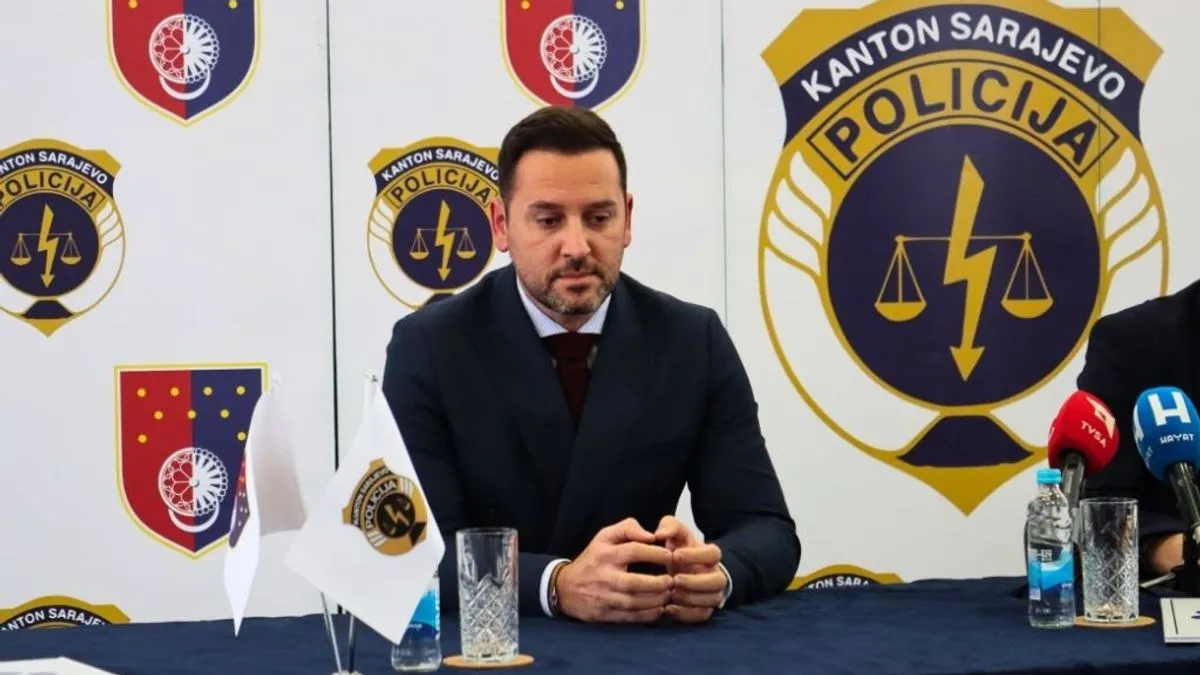 Današnji događaj najavio je kao veoma važan za sve građane Kantona Sarajevo, ali i kao još jedan korak prema digitalizaciji procesa i modernizaciji javne uprave