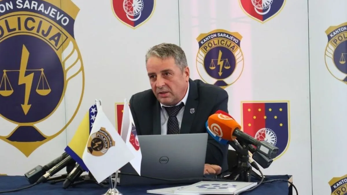 Današnji događaj najavio je kao veoma važan za sve građane Kantona Sarajevo, ali i kao još jedan korak prema digitalizaciji procesa i modernizaciji javne uprave