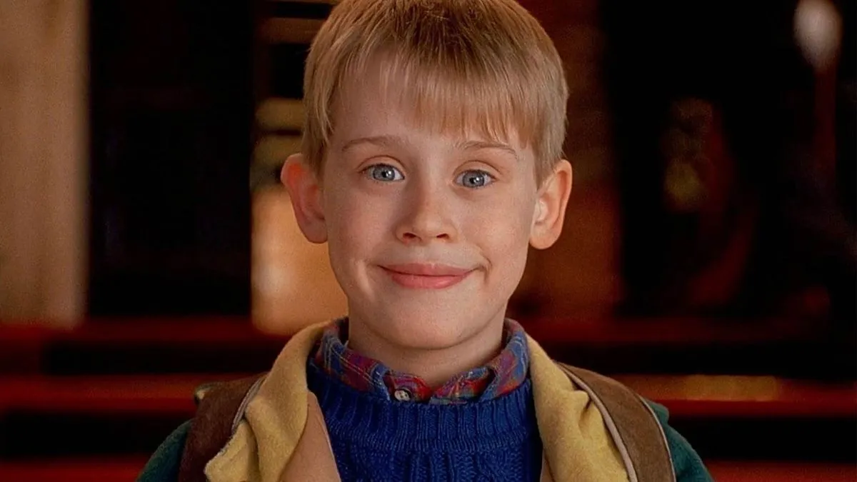 Kevin je primoran sam se snaći i odbraniti dom od dvojice nespretnih provalnika