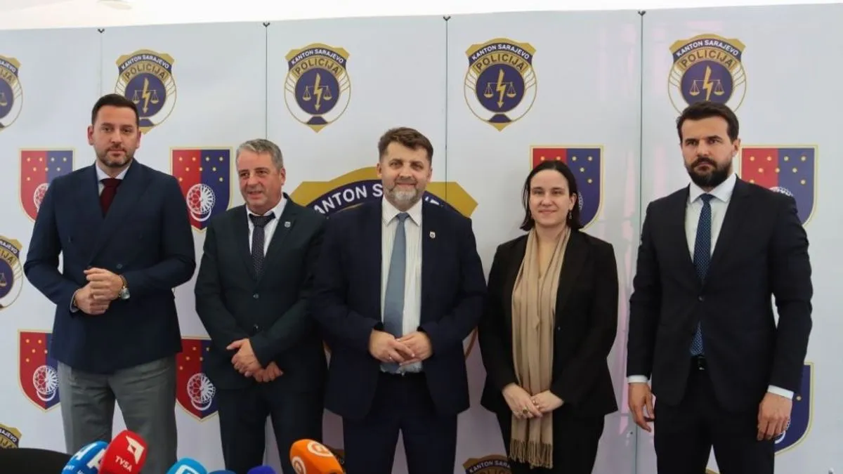 Današnji događaj najavio je kao veoma važan za sve građane Kantona Sarajevo, ali i kao još jedan korak prema digitalizaciji procesa i modernizaciji javne uprave