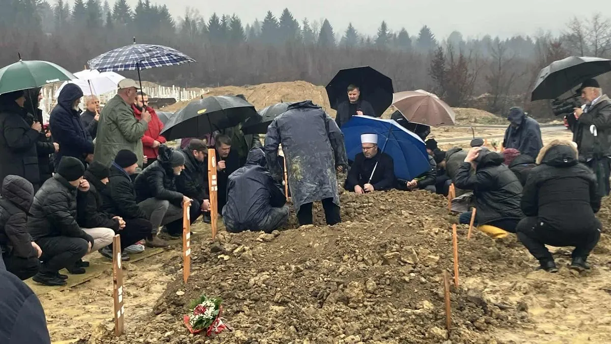 Hadžo Aslani bio je jedan od istaknutih heroja Žuči, jedne od ključnih borbi za odbranu Sarajeva