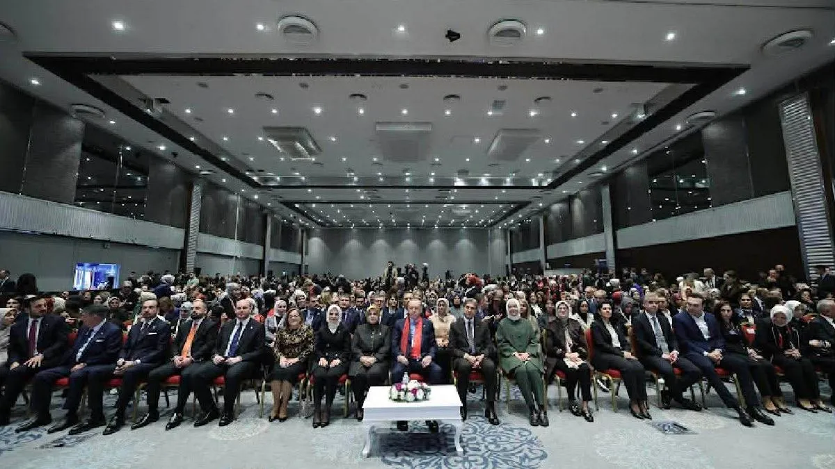 Značaj cijelom skupu dao i je i sam predsjednik Recep Tayyip Erdoğan koji se obratio na otvaranju ovog velikog skupa