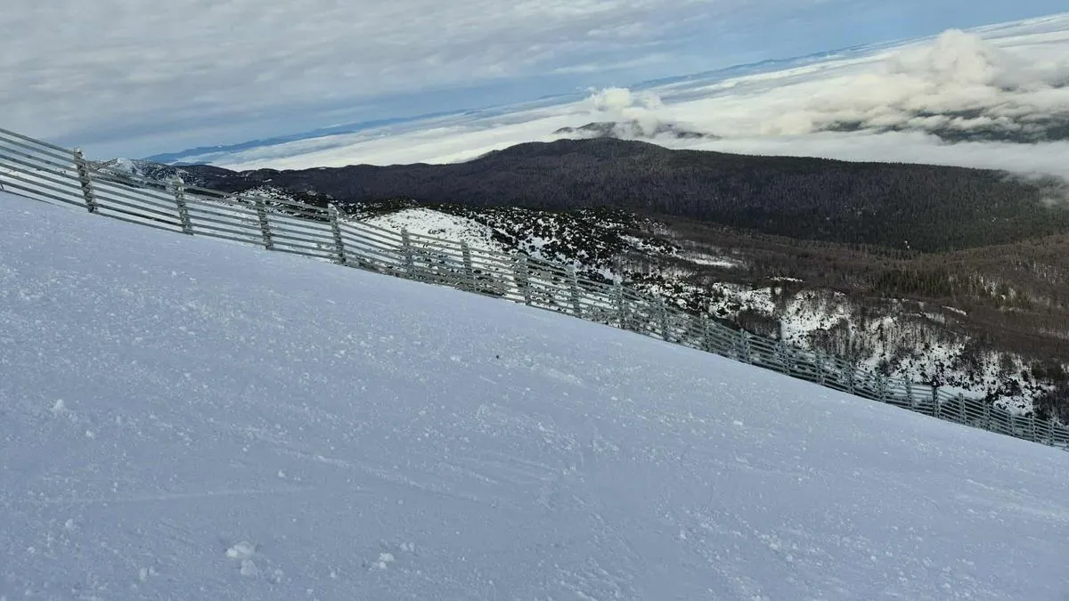Oni koji se odluče da ove zimske dane provedu na Bjelašnici sigurno će uživati u skijaškim sportovima.