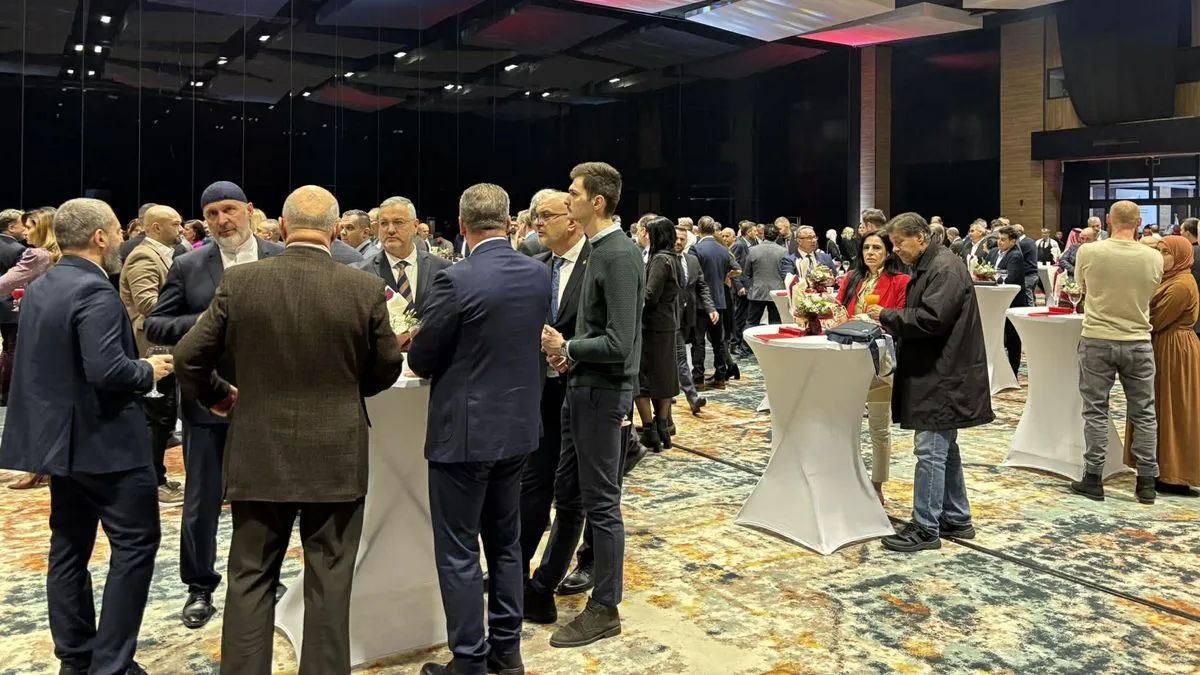 Od privrednog rasta i diplomacije do kulture i sporta, vodstvo emira Al-Thanija razvilo je Katar u platformu za dijalog i kulturnu razmjenu