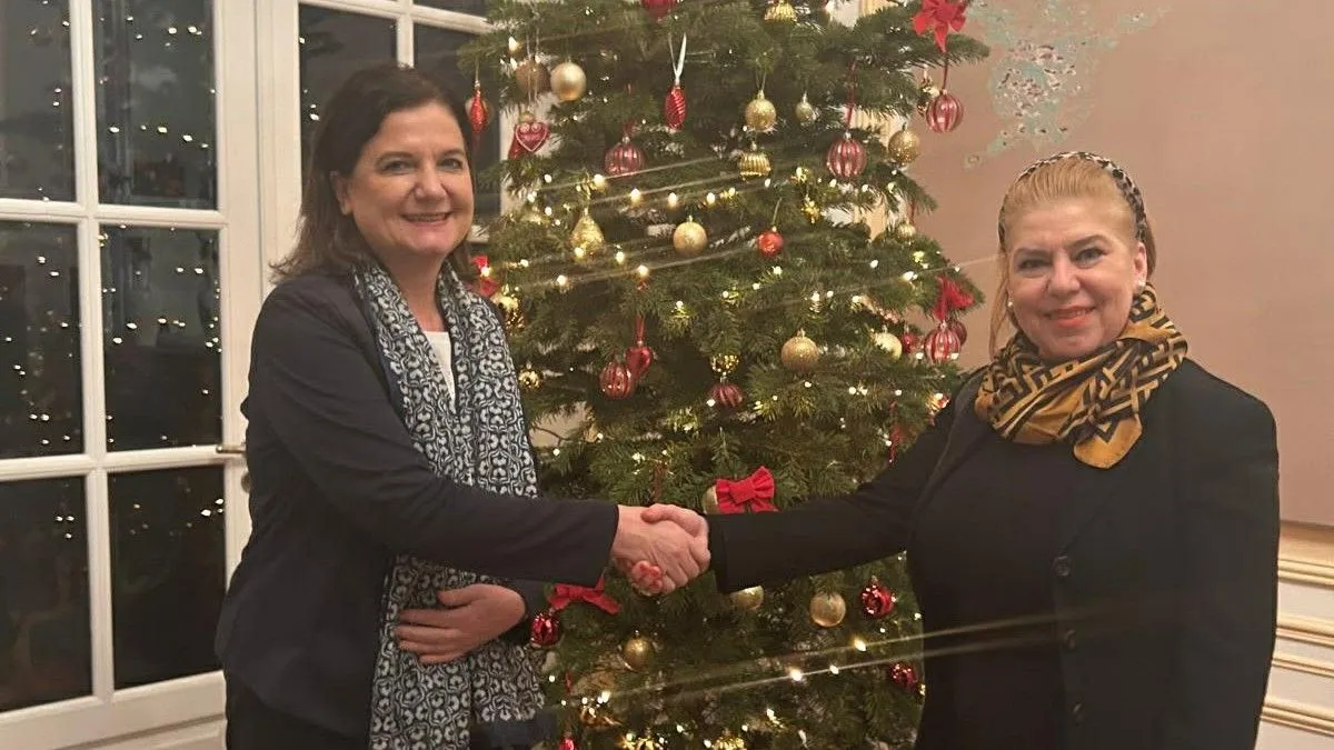 U izuzetno prijateljskoj atmosferi razgovarano je o budućoj saradnji dvije o svim pitanjima od zajedničkog interesa za obje drzave.