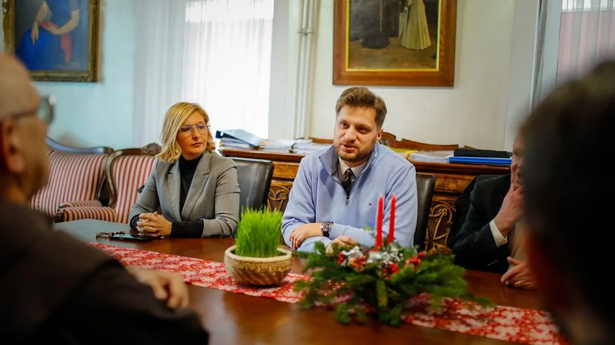 Svim vjernicima katoličke vjeroispovijesti čestitali su Božić, ističući važnost međusobnog uvažavanja i razumijevanja među različitim kulturama i vjerskim zajednicama