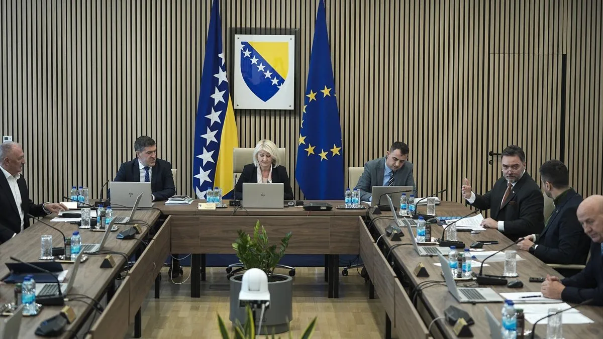 'Istrošena sarajevska žvaka je da SNSD blokira rad Vijeća ministara BiH'