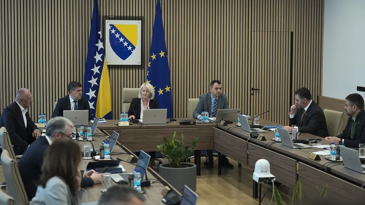 'Istrošena sarajevska žvaka je da SNSD blokira rad Vijeća ministara BiH'